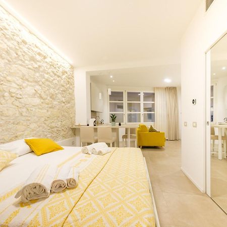 Suite Il Sole In Pieno Centro Storico In كالياري المظهر الخارجي الصورة